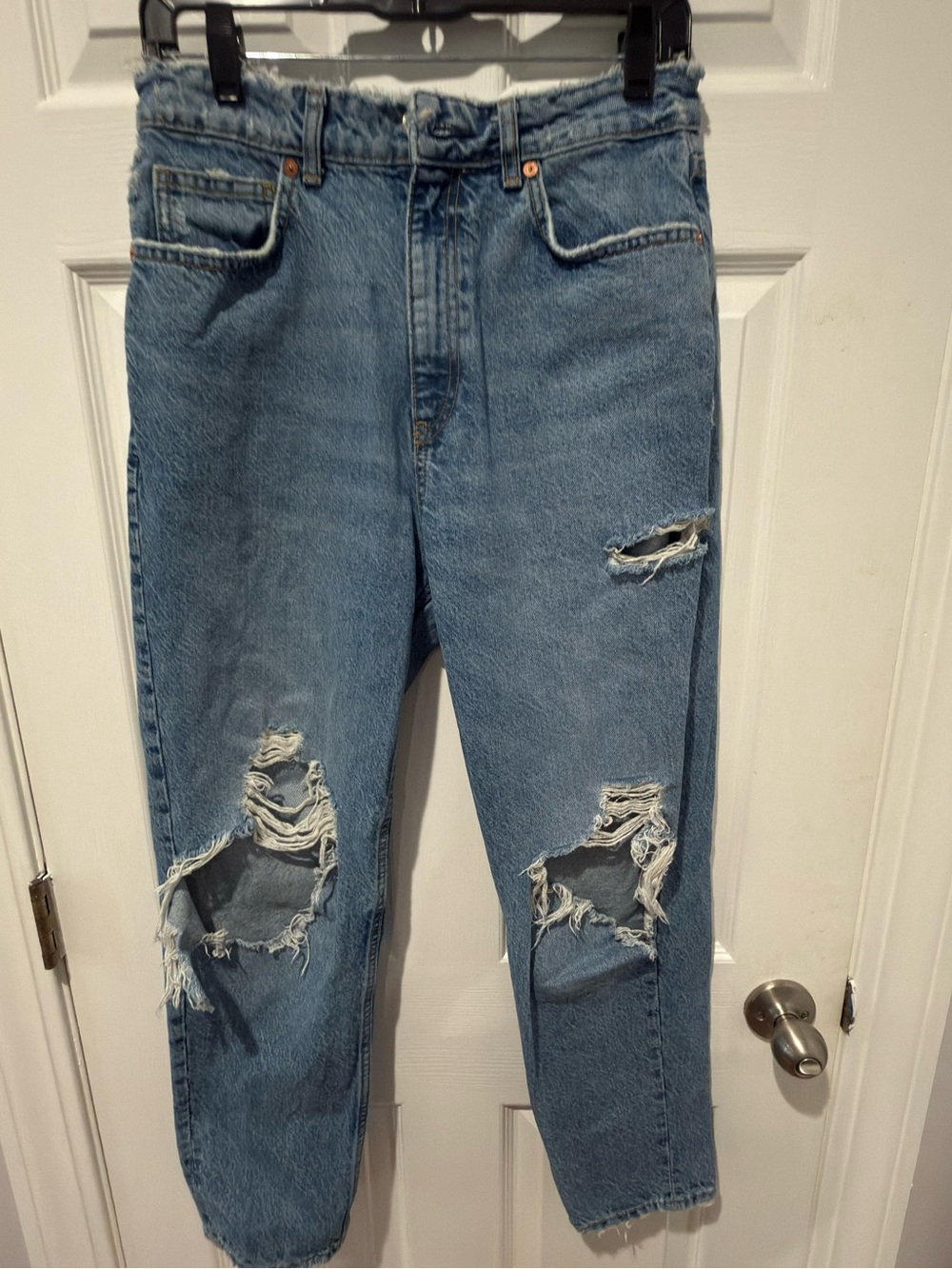 Zara Light Blue Distressed Relaxed Jeans